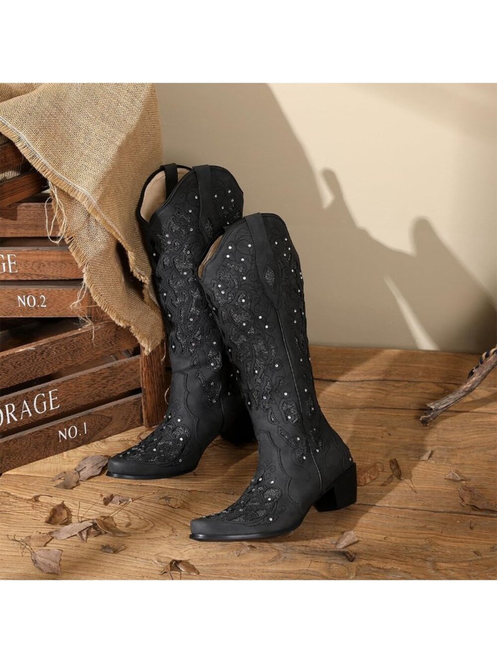 Women's Black Pointed Toe Pull On Rhinestones Chunky Heel Western Cowgirl Boots